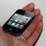 Появление iPhone mini подтверждает также и Bloomberg