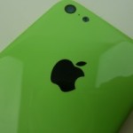 Фото коробок iPhone 5C и их содержимого