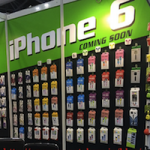 На выставке в Гонконге демонстрировали макет iPhone 6 и аксессуары к нему