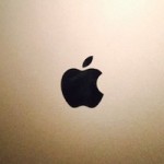 В сети появились фотографии дисплея 12″ MacBook Air