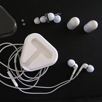 Apple In-Ear Headphones_0