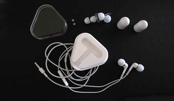 Apple In-Ear Headphones_1