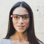 Очки Google Glass 2 засветились на фото