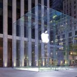 Знаменитый «стеклянный куб» Apple снова откроется в ближайшее время