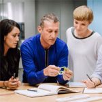 Один из топ-менеджеров из отдела Apple Watch решил покинуть компанию Apple