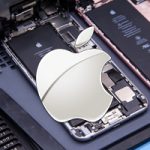Количество недовольных замедлением старых iPhone продолжает расти