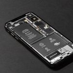 Apple столкнулась с перепроизводством комплектующих для iPhone X