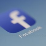 В Facebook нет запрета на iPhone
