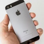 iPhone SE может не получить обновление до iOS 13