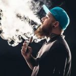 Apple решила удалить из App Store приложения для вэйперов