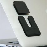 Накладка DriveSlide позволит закрепить на крышке MacBook накопитель или док-станцию