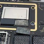Китайцы нашли способ заменять распаянные чипы памяти на Mac с M1