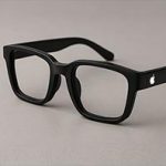 Apple работает над умными очками с двумя операционными системами